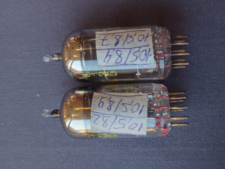 ECC82 Tungsram (12AU7) NOS NIB Big Ring Getter Radio rör