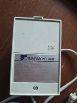 ELFA- transformator 110>220V