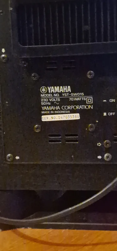 Yamaha YST-SW015 Yamaha YST-SW015 - Bild 2 av 6