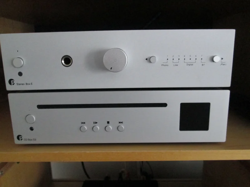 Pro-Ject Stereo Box E,  Pro-Ject CD Box S3 - Bild 1 av 2