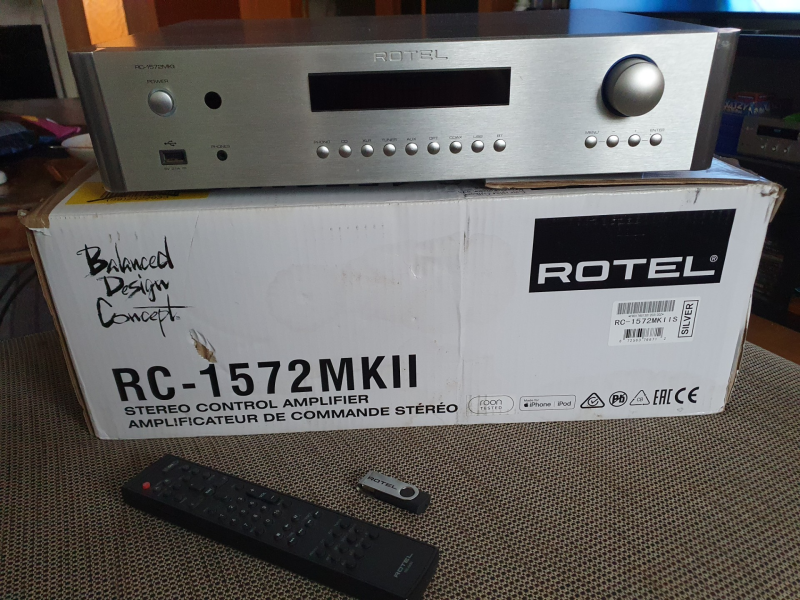 Rotel RC1572 mkII - Bild 1 av 2