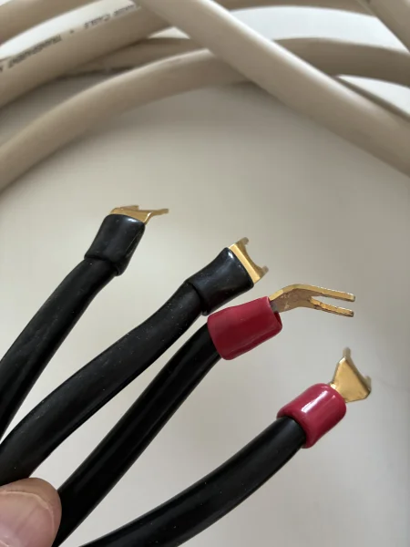 Transparent MusicWave Plus &ndash; h&ouml;gtalarkablar 4 m - Bild 4 av 4