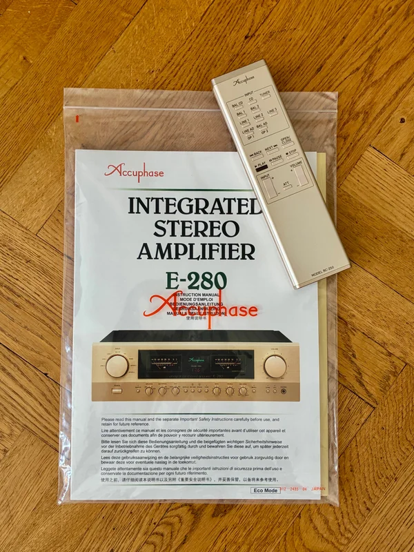 Accuphase E-280 Accuphase E-280 - Bild 2 av 3