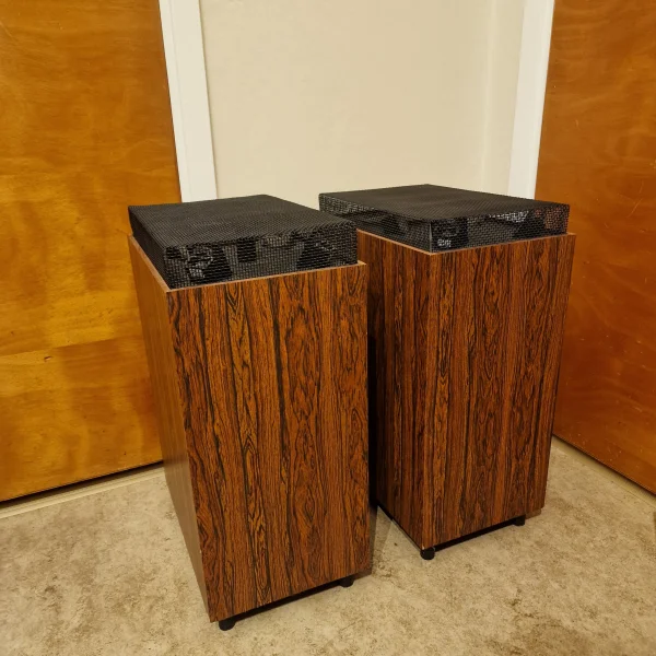 Vintage Rundstrålande Högtalare Vintage Rundstrålande Högtalare - Bild 1 av 3