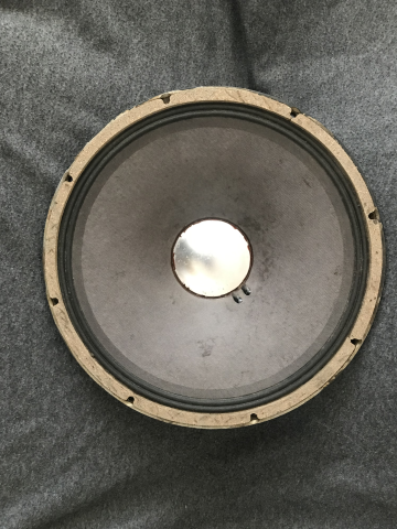 JBL K130