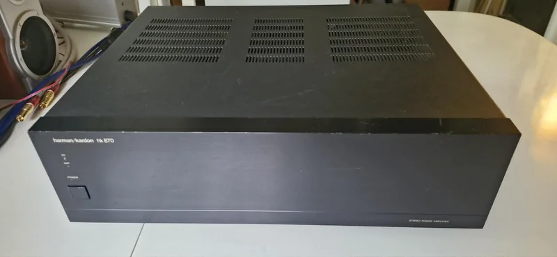 Harman Kardan hk870 Stereo Slutsteg - Bild 1 av 2