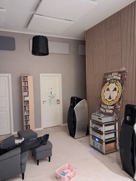 revel salon 1 - Bild 1 av 1