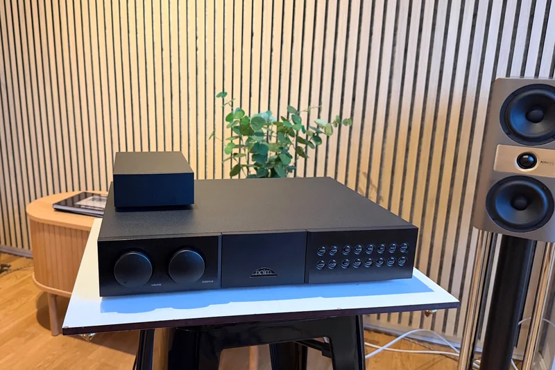 Naim NAC 282 &amp; NAPSC - Begagnat f&ouml;rsteg - Bild 1 av 4