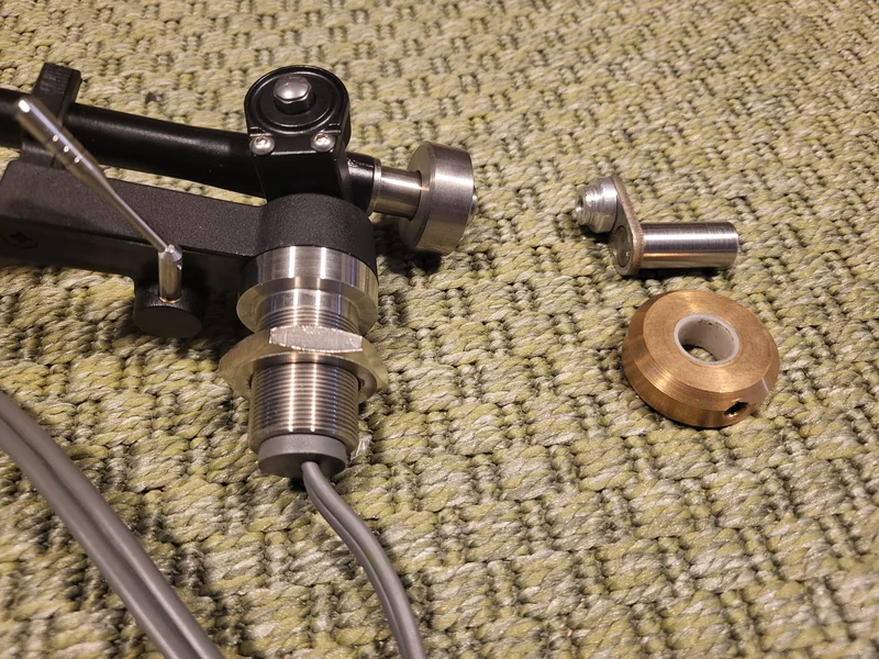 Rega RB300 - Bild 2 av 2