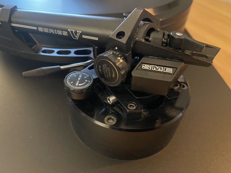 ”High-end” skivspelare, ev inbyte ”High-end” skivspelare, ev inbyte - Bild 4 av 6
