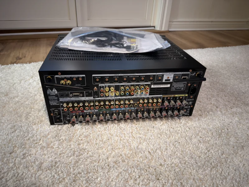 Marantz SR7010 Marantz SR7010 - Bild 2 av 2
