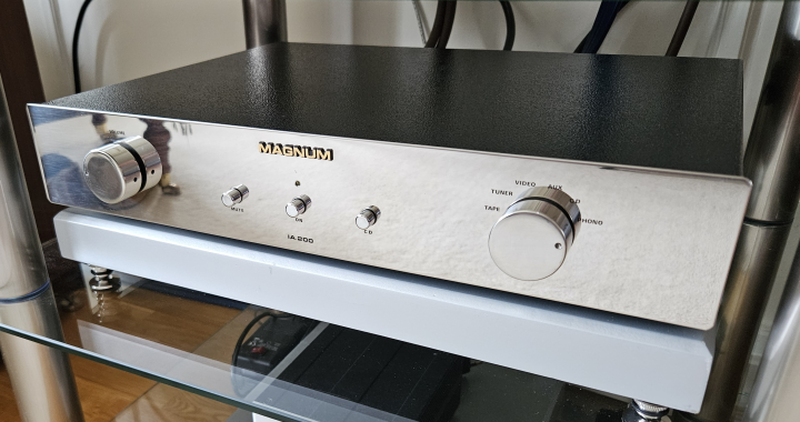 Magnum ia200 - integrerad förstärkare  