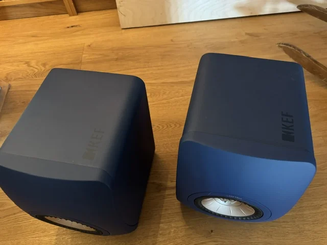 Kef LS 50 Meta royal blue special edition Kef LS 50 Meta royal blue special edition - Bild 2 av 4