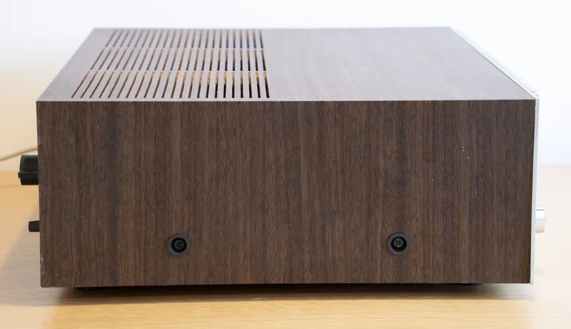 Marantz MR230 Stereophonic Receiver (1978-80) - Bild 5 av 5