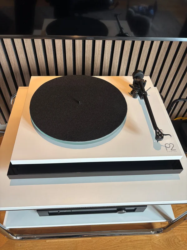 Rega P2 med ND3 - Bild 3 av 9