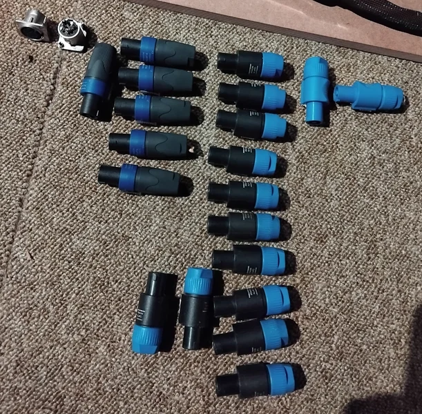 Speakon + Chassikontakter+Power Speakon - Bild 1 av 5