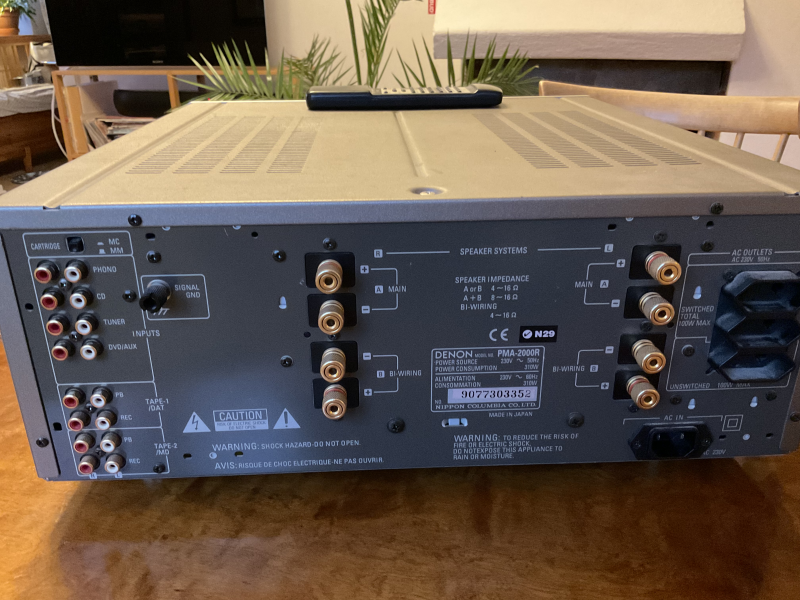 Denon PMA-2000R - Bild 2 av 2