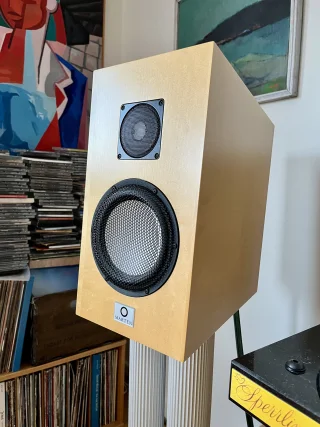 Mårten Duke stativhögtalare inkl originalstativ Mårten Duke stativhögtalare inkl originalstativ