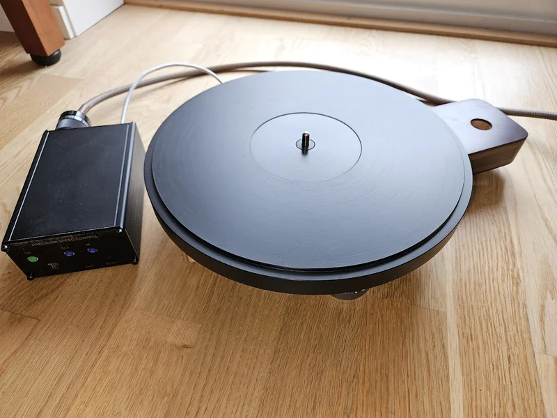 Skivspelare DIY med regakompatibla delar Skivspelare DIY med regakompatibla delar - Bild 1 av 6