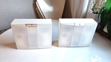 Audiovector K-X high-end vägghögtalare