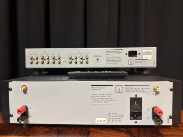 Acurus A250 slusteg och Acurus RL 11 f&ouml;rsteg - Bild 1 av 2