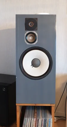 JBL L100 - new aperiodic cabinet