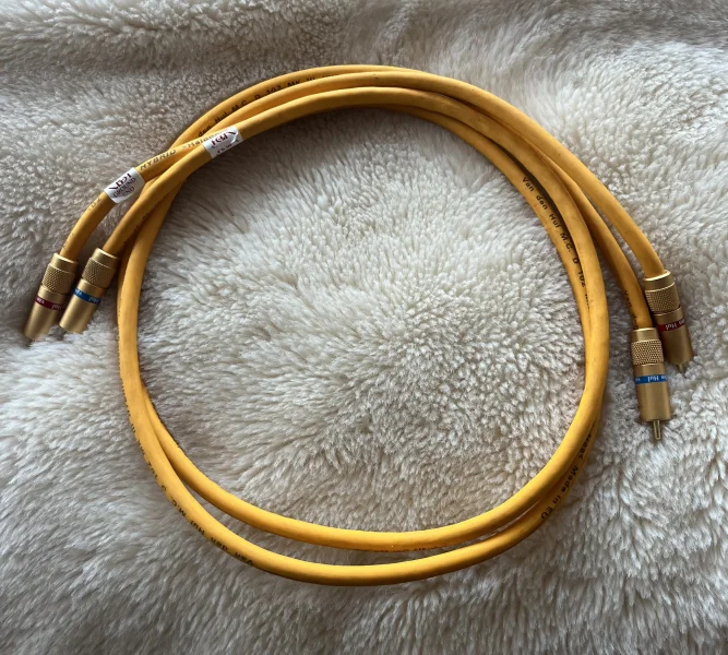 Van den Hul signalkablar RCA Van den Hul signalkablar RCA - Bild 1 av 2