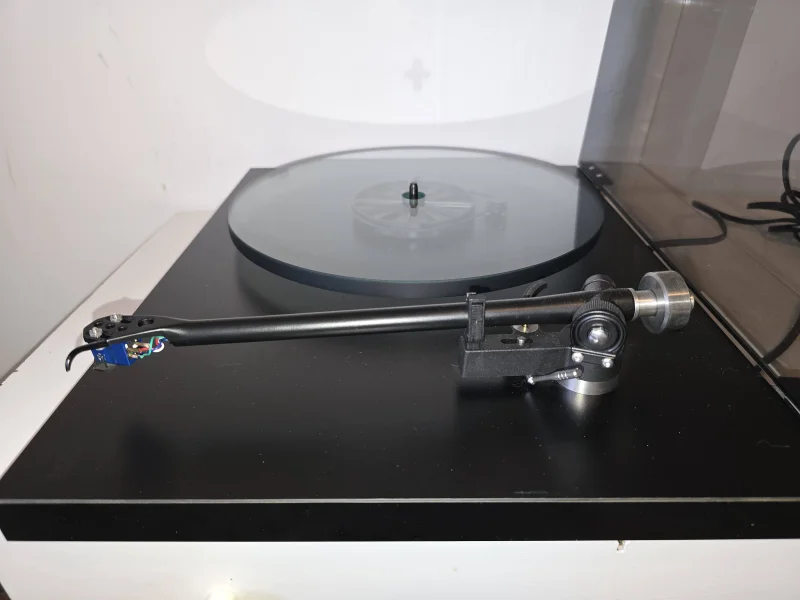 Rega Planar 3 med RB300 tonarm - Knappt anv&auml;nd, helt orginal - Bild 4 av 8