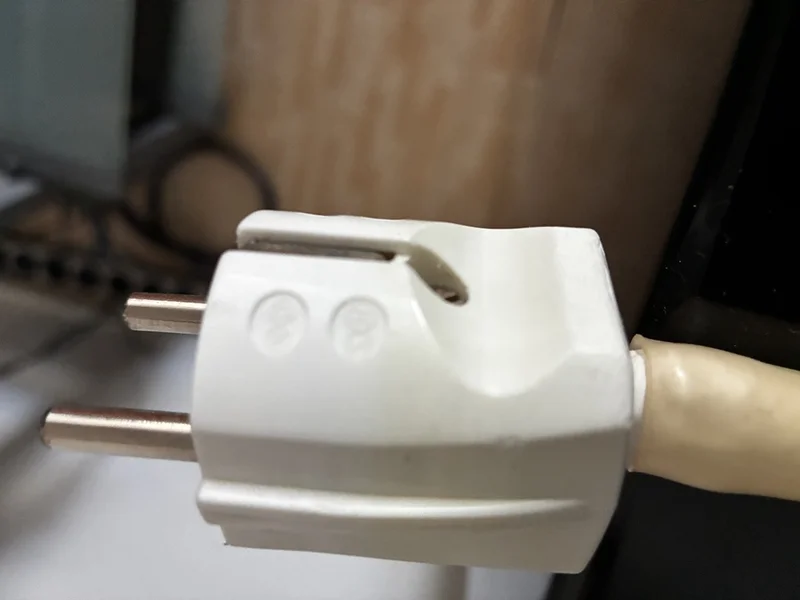 Clou Cable n&auml;tlist f&ouml;r 8 kontakter - Bild 3 av 4