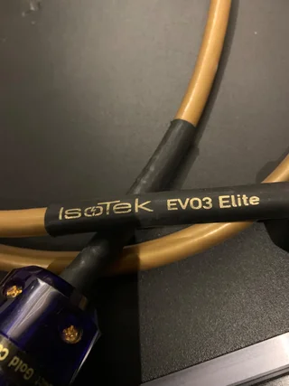 Isotek  evo3 elite