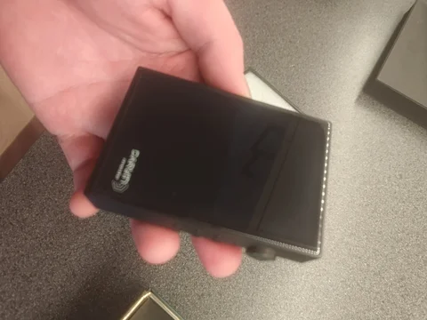 Hiby RS2 med 512GB SD-kort