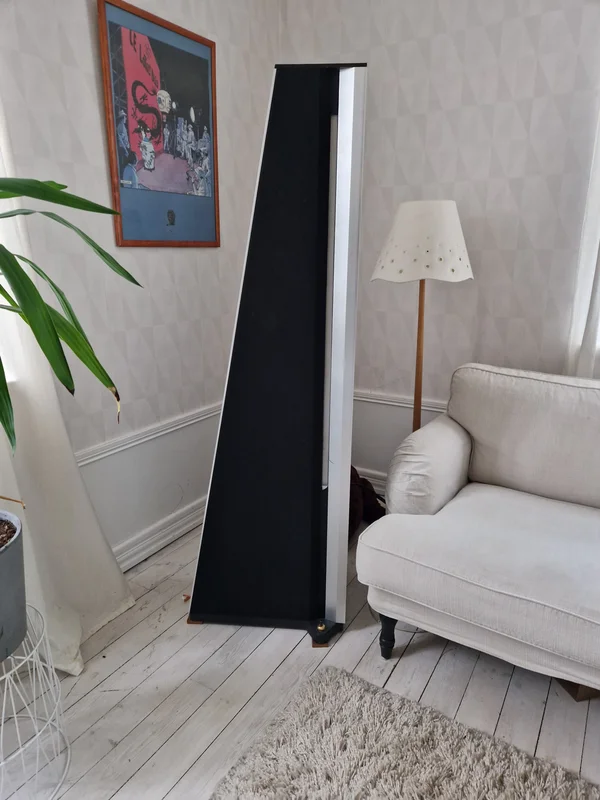 Dali Skyline 2000 - Bild 1 av 1