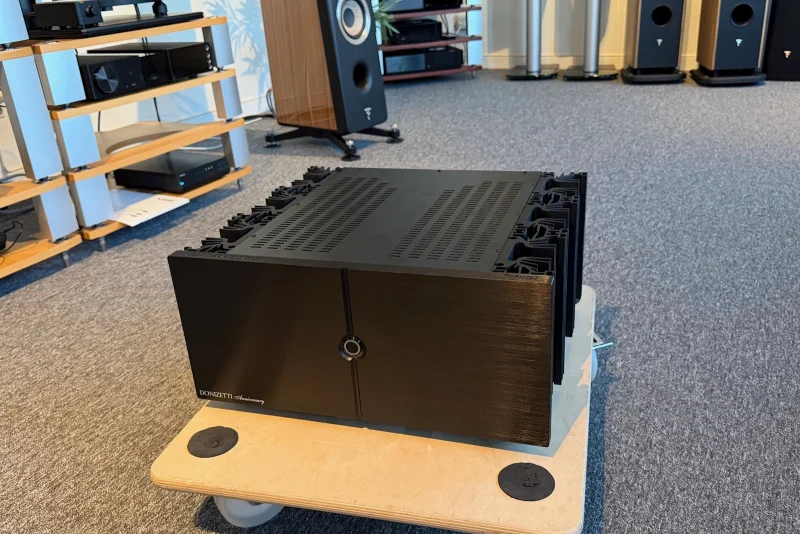 Audio Analogue Donizetti Anniversary - Begagnat highendslutsteg - Bild 1 av 3