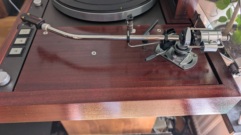 Thorens TD226 skivspelare Thorens TD226 skivspelare - Kuva 3 / 5