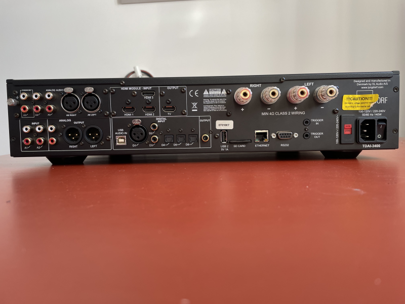 Lyngdorf TDAI-3400 med analog- och HDMI-modul säljes - Bild 2 av 3