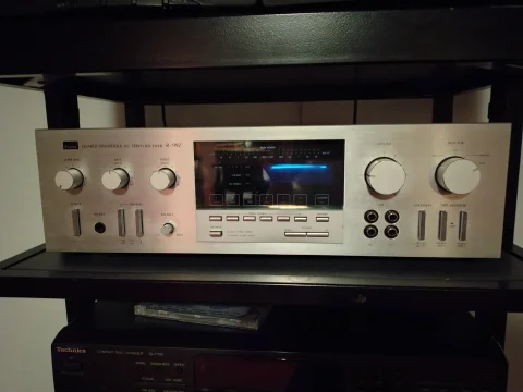 Sansui R-99Z