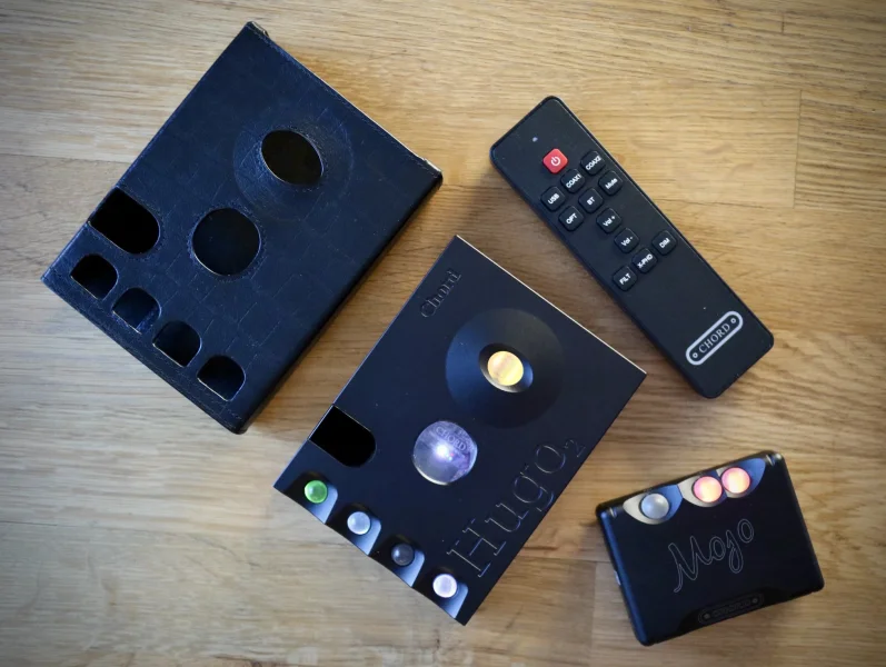 Chord Hugo 2 samt Chord Mojo Chord Hugo 2 samt Chord Mojo - Bild 1 av 1