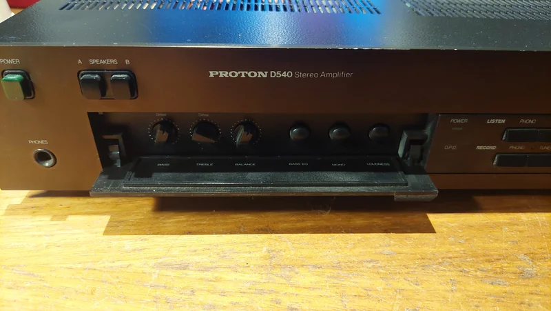 Proton D540 Proton D540 - Bild 2 av 3