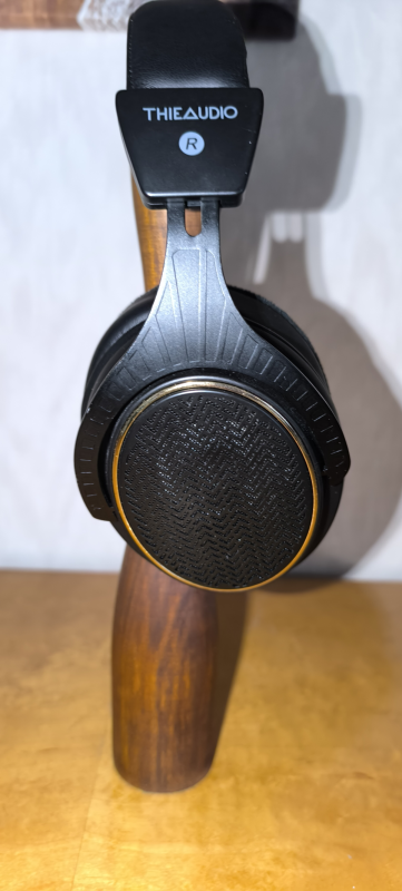 ThieAudio Ghost Hörlurar & Brainwave Angled Earpads - Bild 4 av 6