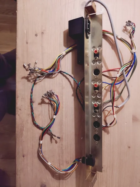 ReVox A77  Anslutningslist - Bild 2 av 2