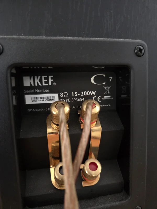 KEF C7 högtalare + Onkyo TX-SR313 förstärkare – komplett ljudsystem KEF C7 högtalare + Onkyo TX-SR313 förstärkare – komplett ljudsystem - Bild 4 av 4