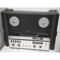 Revox A77 - 2-spårs rullbandspelare i väska med högtalare