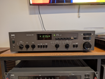 NAD 7155 2x150W NAD Watt! Kraftfull Vintage Förstärkare