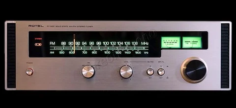 Rotel RT-622 tuner/radiodel k&ouml;pes!