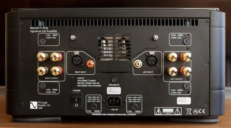 PS Audio BHK Signature 250 Slutsteg - Kuva 2 / 3