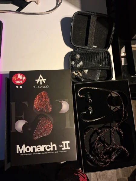 THIEAUDIO Monarch MKII THIEAUDIO Monarch MKII - Bild 2 av 2