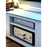 Luxman LX380