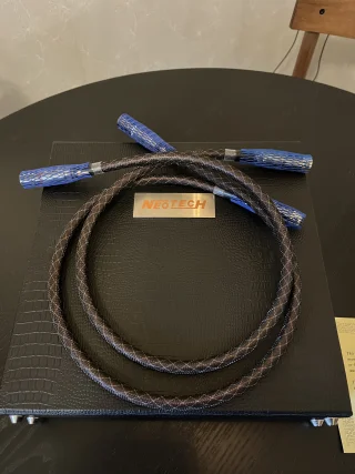 Neotech NEI‑1002 XLR 1 m &ndash; ren silver, fabriksterminerad