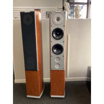 Begagnade Audiovector S 6 avantgarde SE