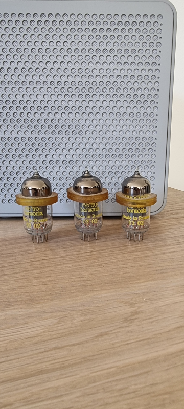 Radiorör 12AX7/ECC803S/E88CC